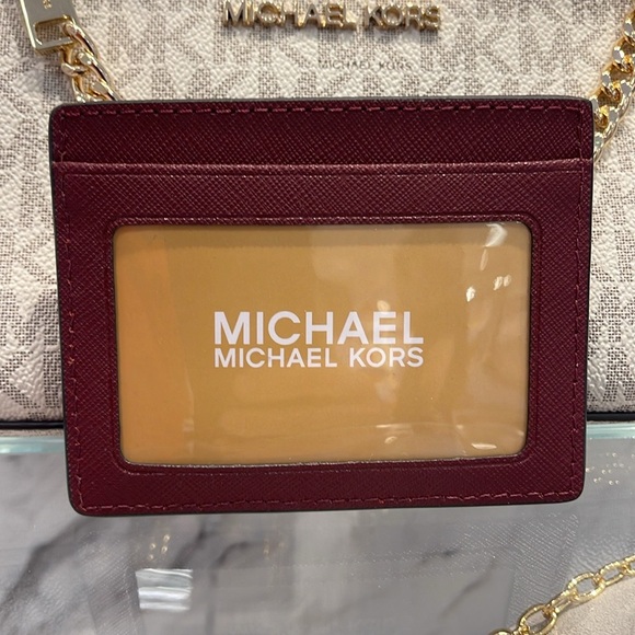 MICHAEL KORS
Large Pebbled Leather Card Holder Case
Dark Cherry
NWT - Picture 10 of 16